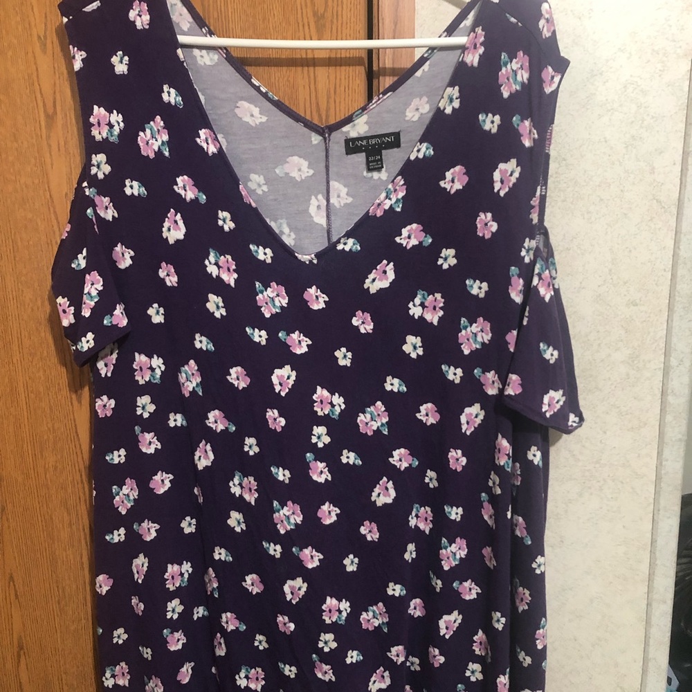 Lane Bryant 22/24 cold shoulder top Purple
